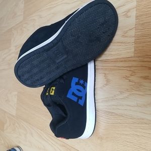 DC shoes